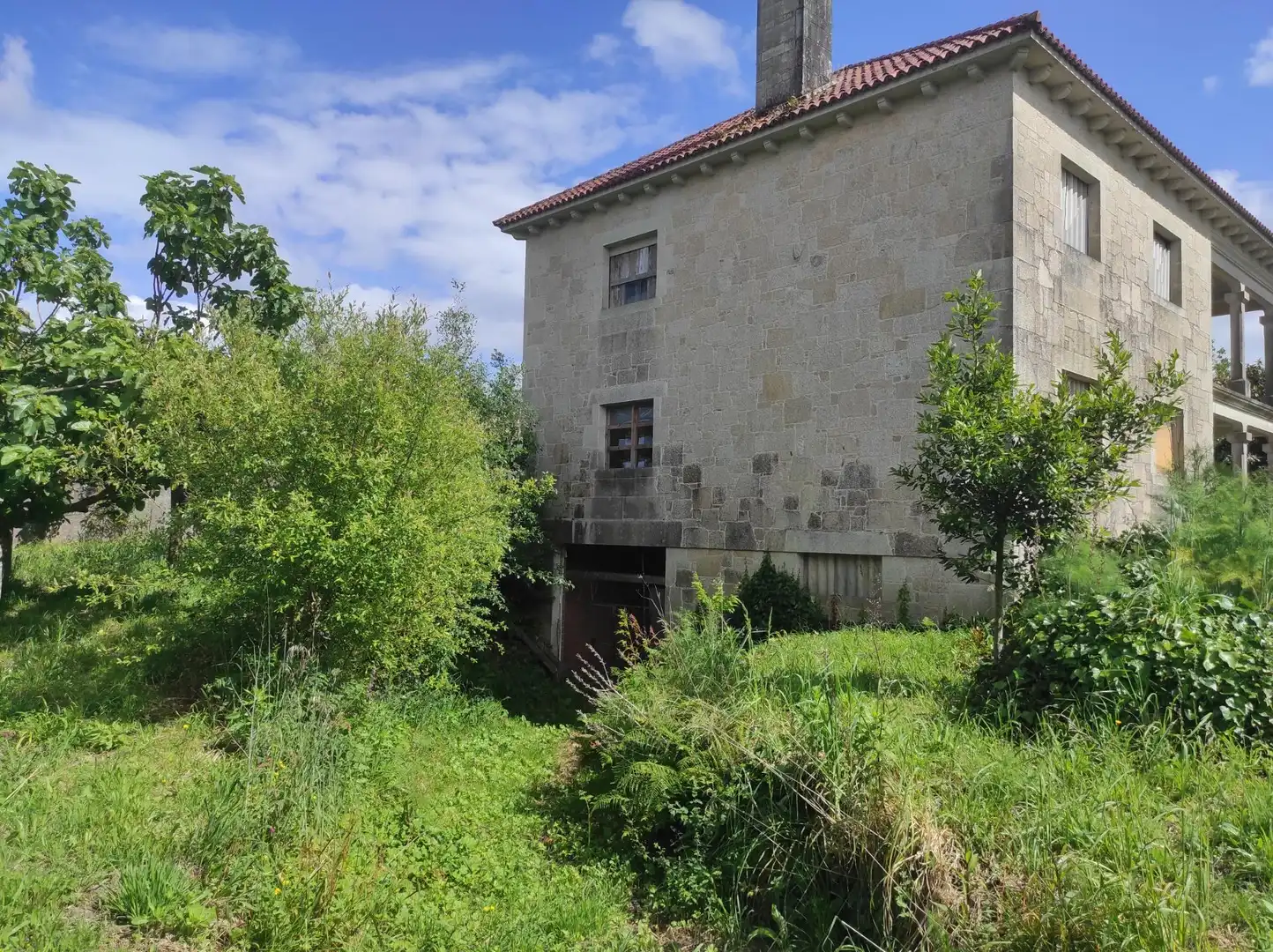 Exterior view of Houses for sale in Santiago de Compostela   with Private garden and Terrace
