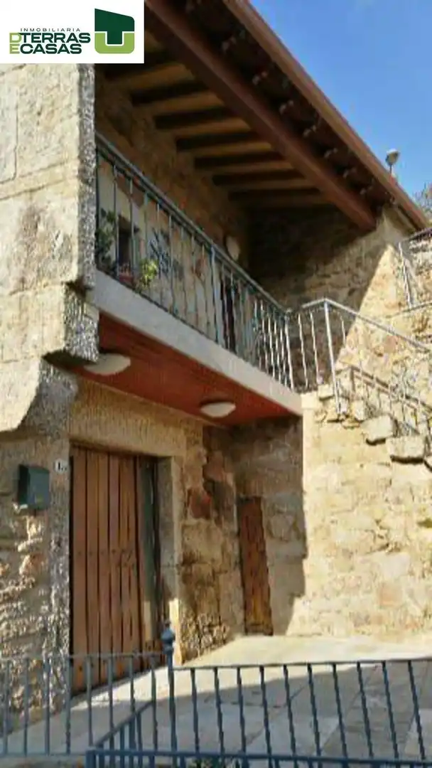 Terrassa de Casa o xalet en venda en Cerdedo amb Calefacció