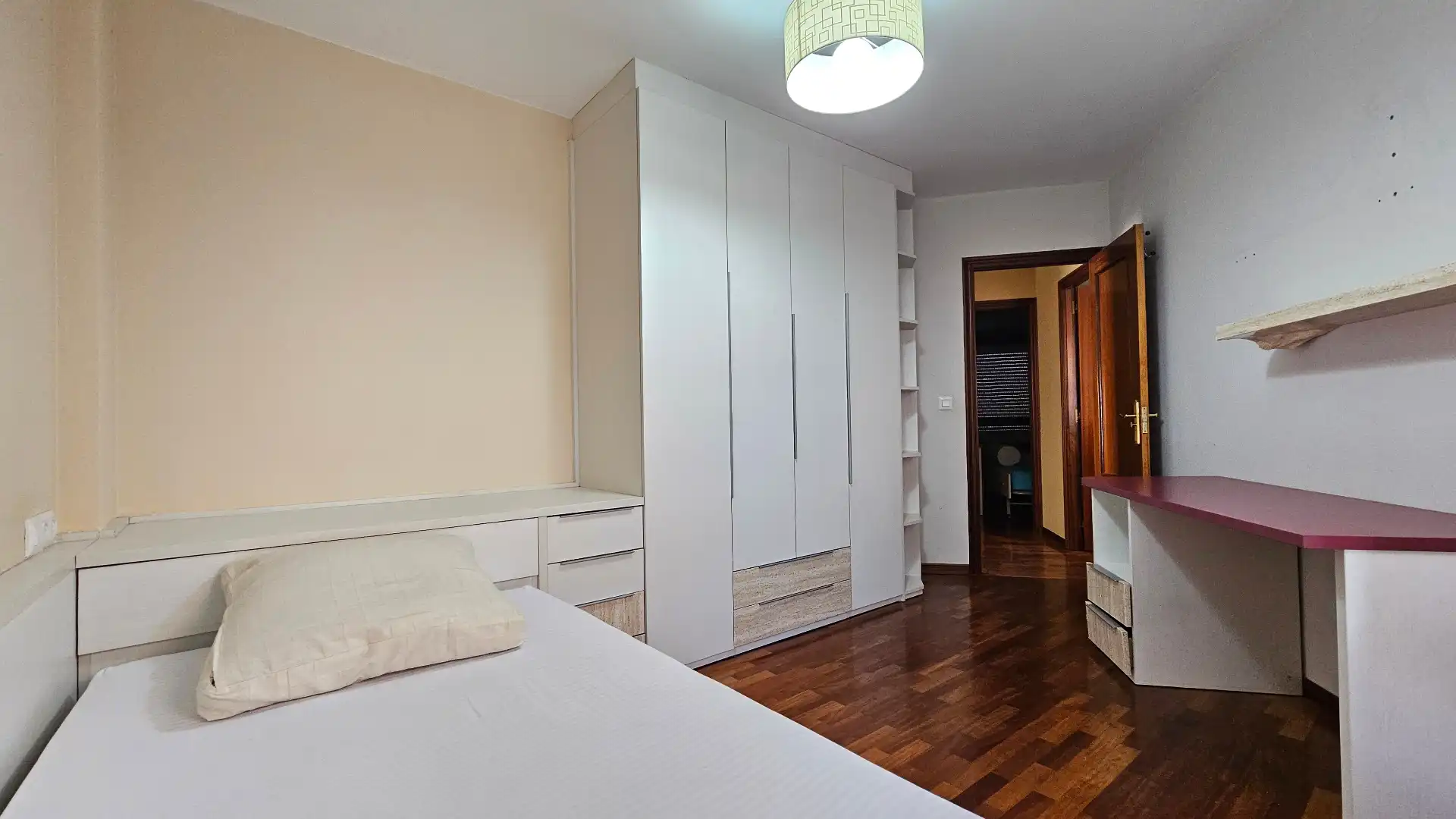 Habitación de Casa adosada en venta en Alegría-Dulantzi con Calefacción, Parquet y Terraza