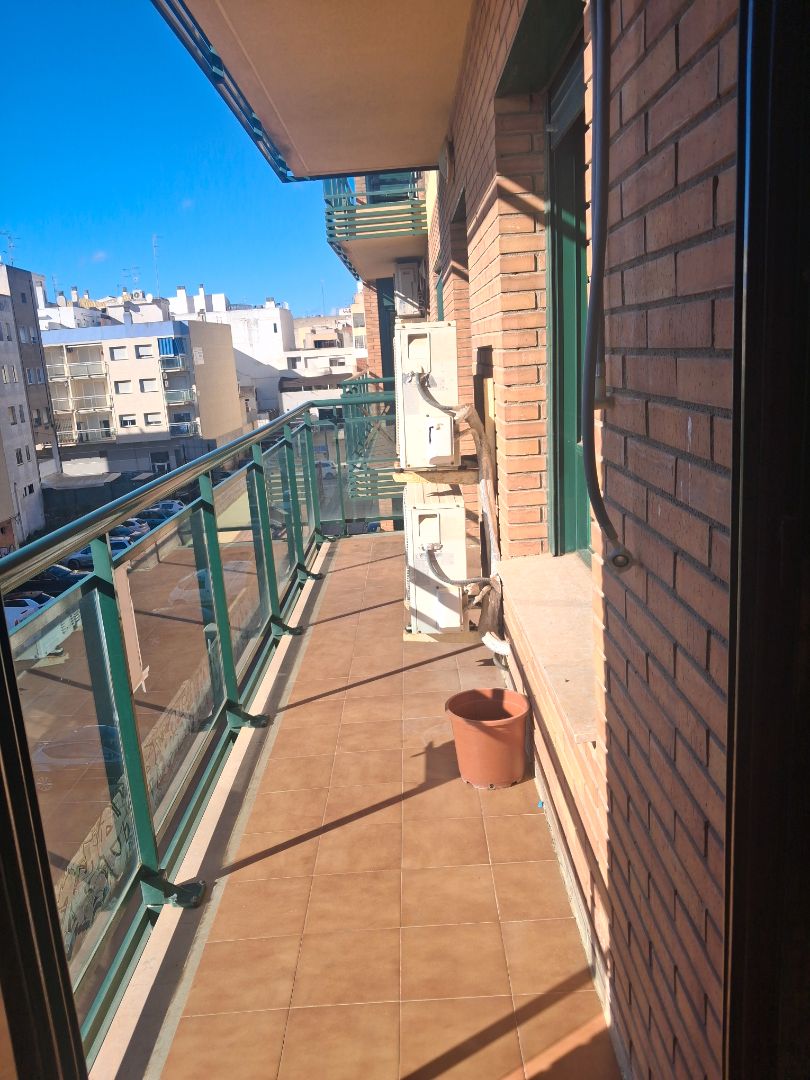 Terrassa de Pis en venda en Benicarló amb Moblat, Balcó i Piscina comunitària