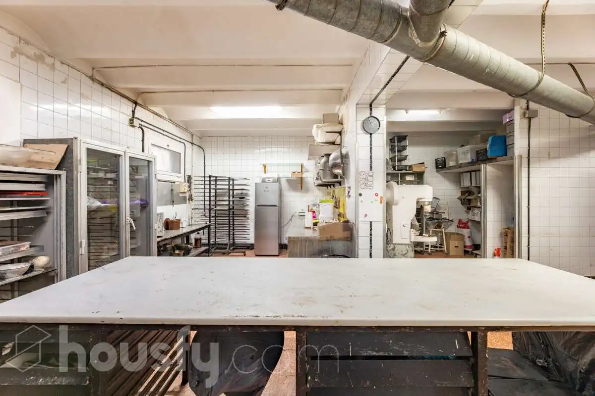 Kitchen of Commercial properties for sale in Barcelona  with Air Conditioner and Furnished