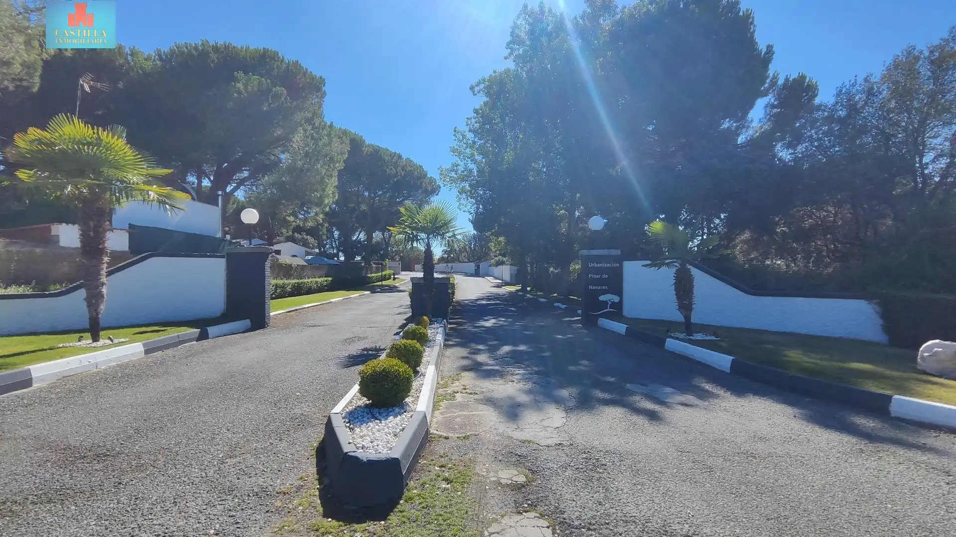 Vista exterior de Casa o xalet en venda en Peñalba de Ávila amb Calefacció, Jardí privat i Traster