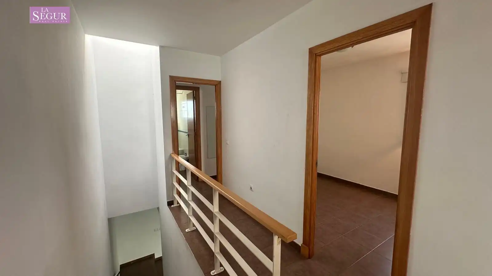 Casa adosada en venda en Conil de la Frontera amb Jardí privat, Terrassa i Piscina comunitària