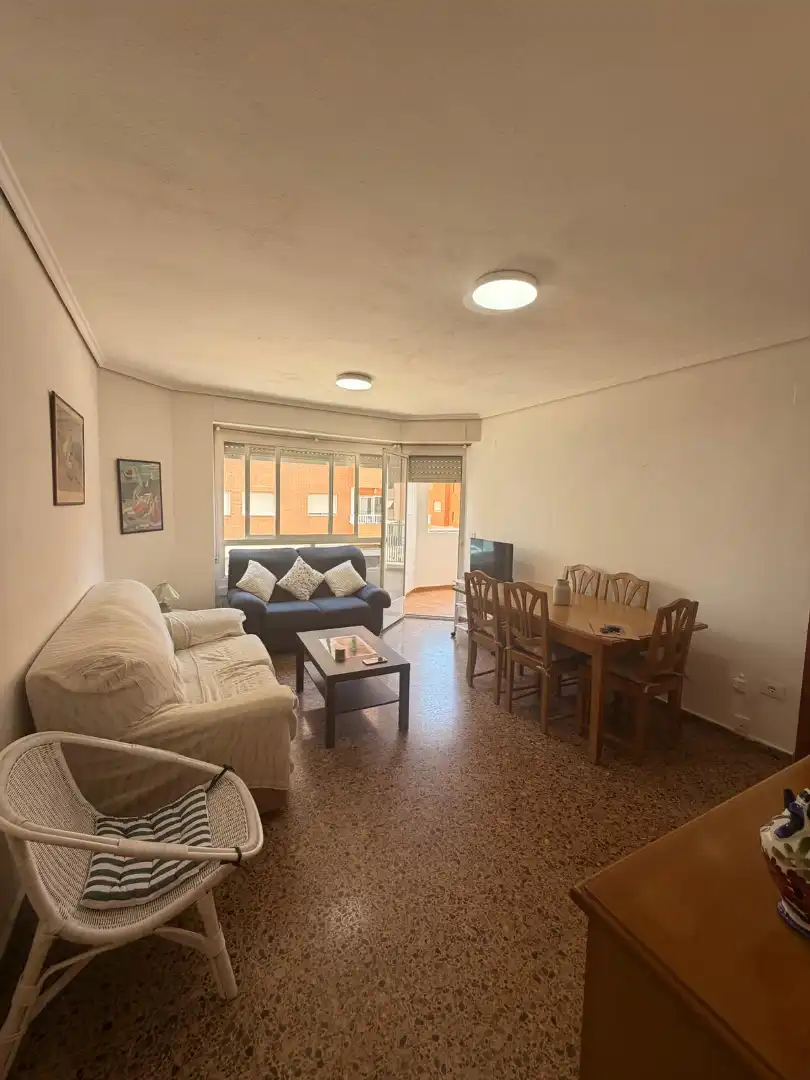 Sala de estar de Apartamento de alquiler en Sagunto / Sagunt con Amueblado, Horno y Lavadora
