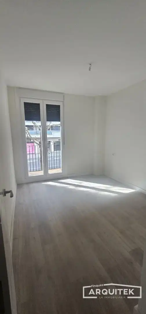 Schlafzimmer von Wohnungen zur Miete in Lleida mit Terrasse