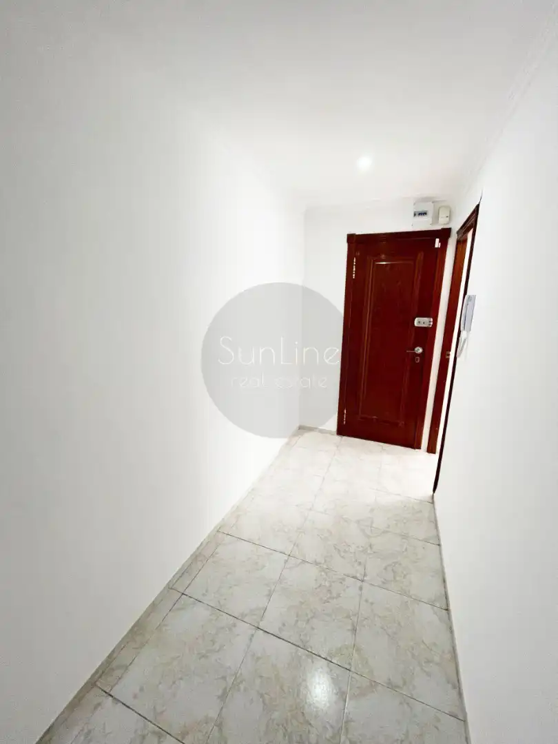 Piso en venta en Benetússer con Balcón