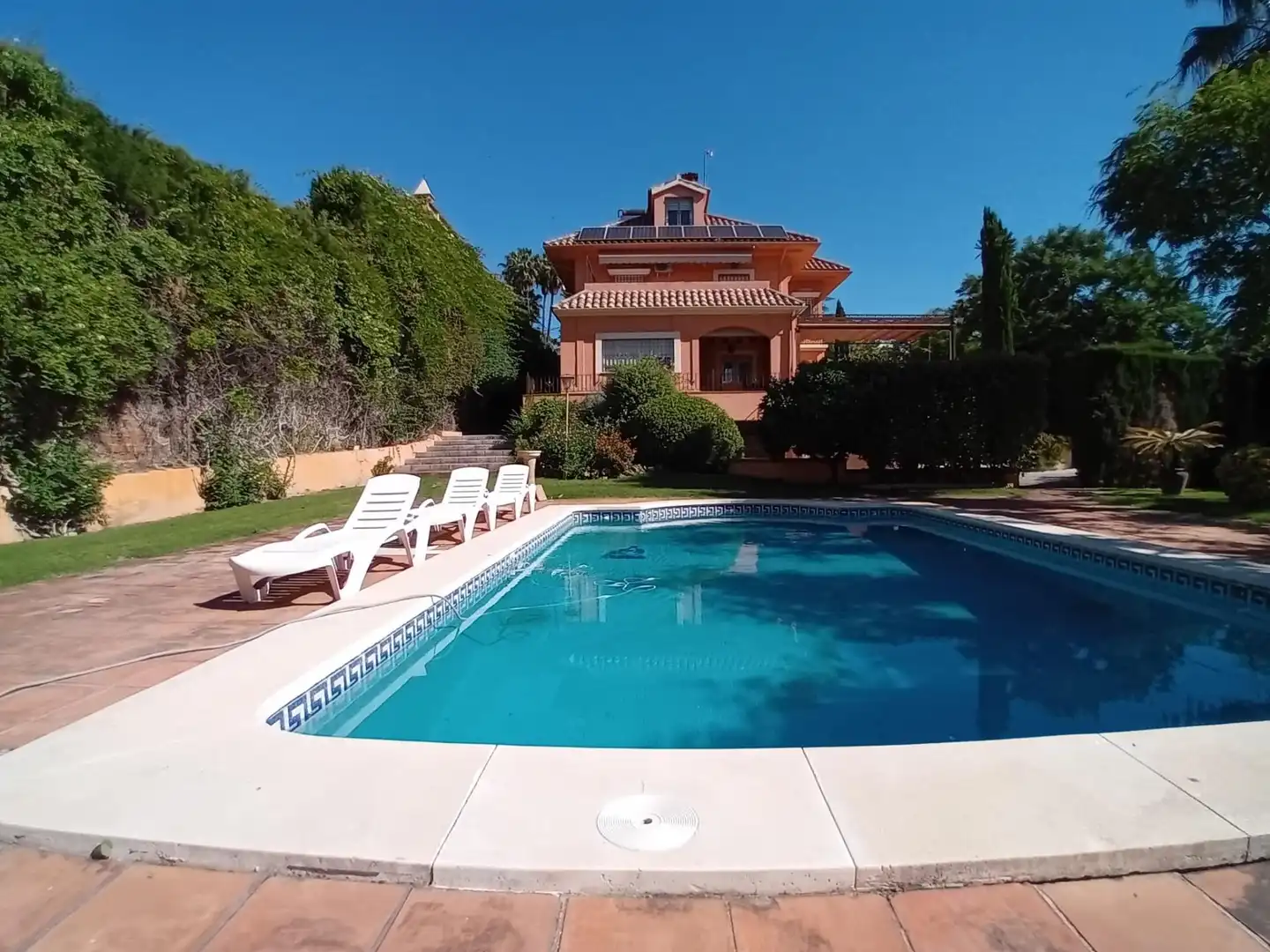 Garden of Houses for sale in Córdoba  with Air Conditioner, Heating and Private garden