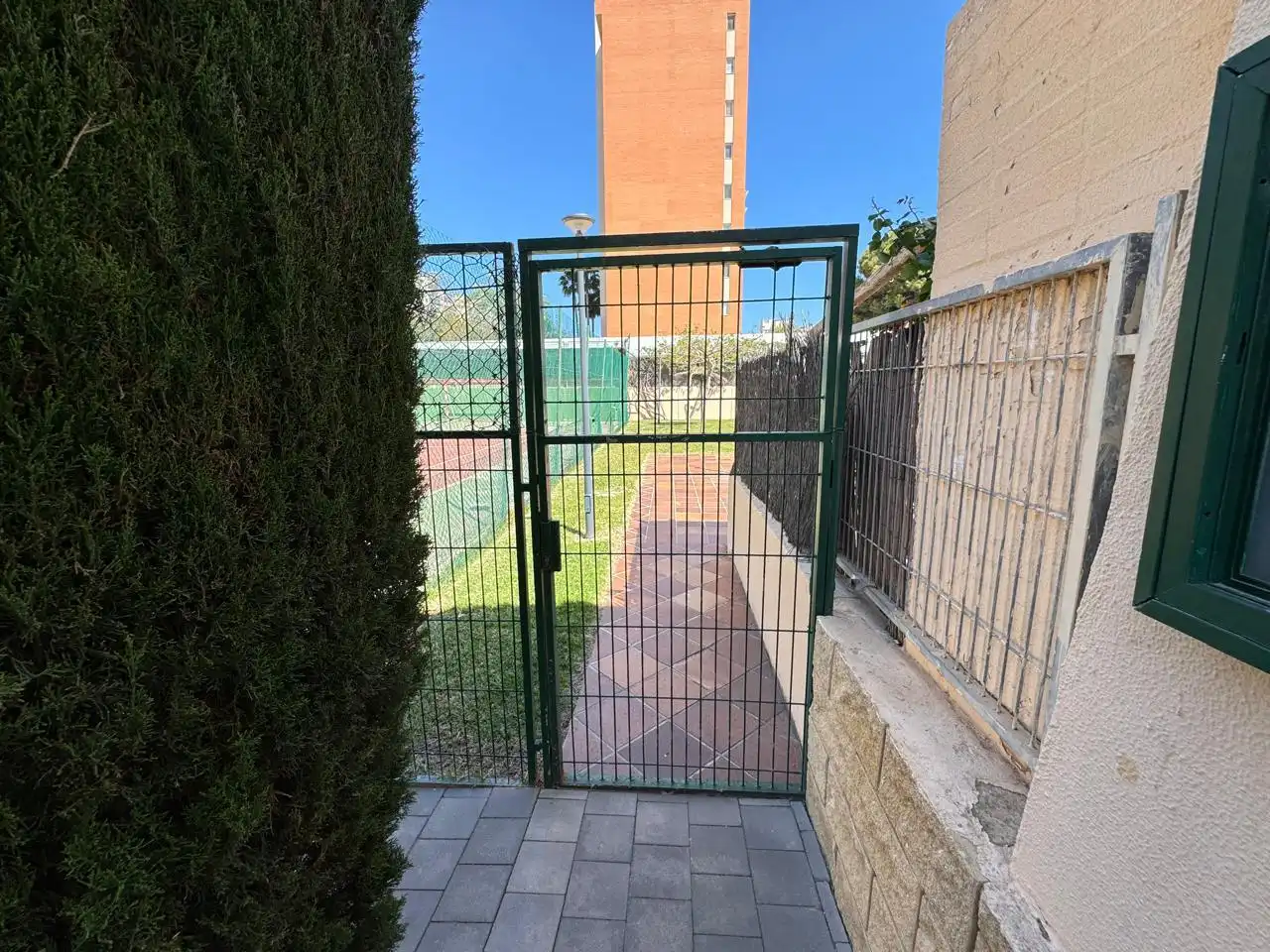 Garden of Detached homes for sale in Alicante / Alacant  with Air Conditioner, Heating and Terrace