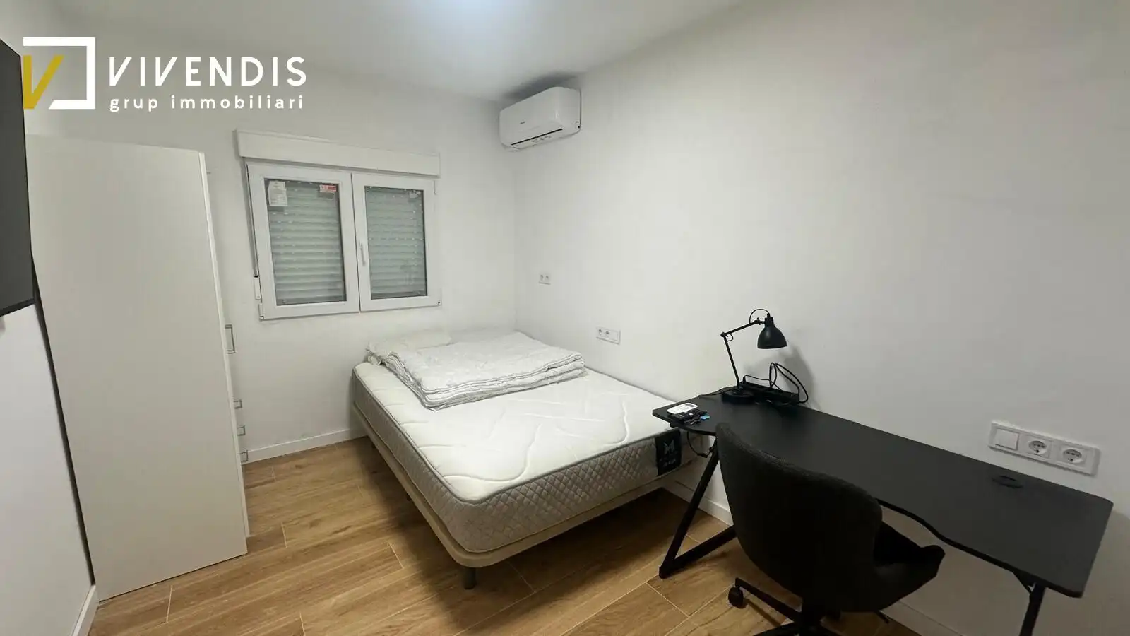 Schlafzimmer von Wohnung zum Verkauf in Lleida mit Möbliert