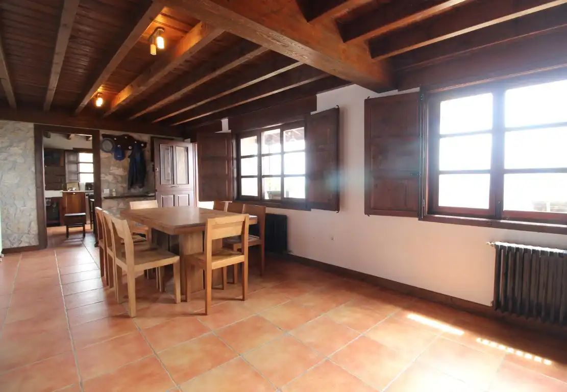 Chalet con terraza en venta en Parres, imagen 5