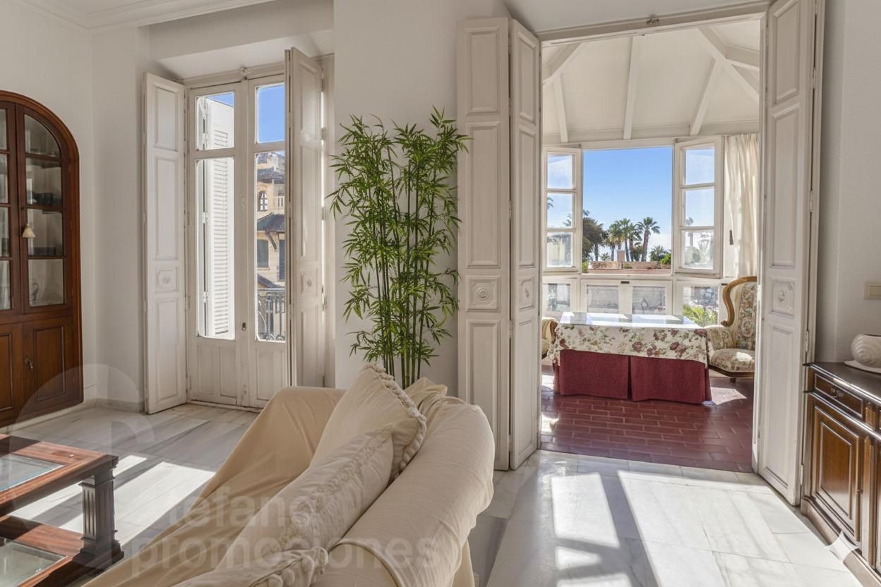 Sala d'estar de Planta baixa de lloguer en Málaga Capital amb Aire condicionat, Calefacció i Moblat