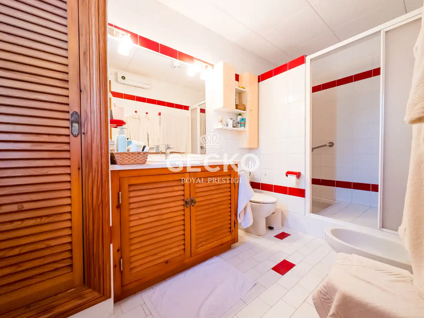 Bany de Casa o xalet en venda en Lloret de Mar amb Calefacció, Jardí privat i Terrassa