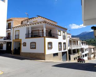 Vista exterior de Casa adosada en venda en Huesa amb Terrassa