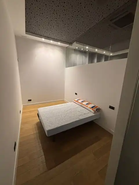 Habitación de Piso de alquiler en  Logroño con Aire acondicionado, Calefacción y Lavadora