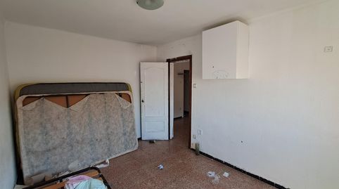 Foto 5 de Piso en venta en Autonomia, Llefià, Badalona