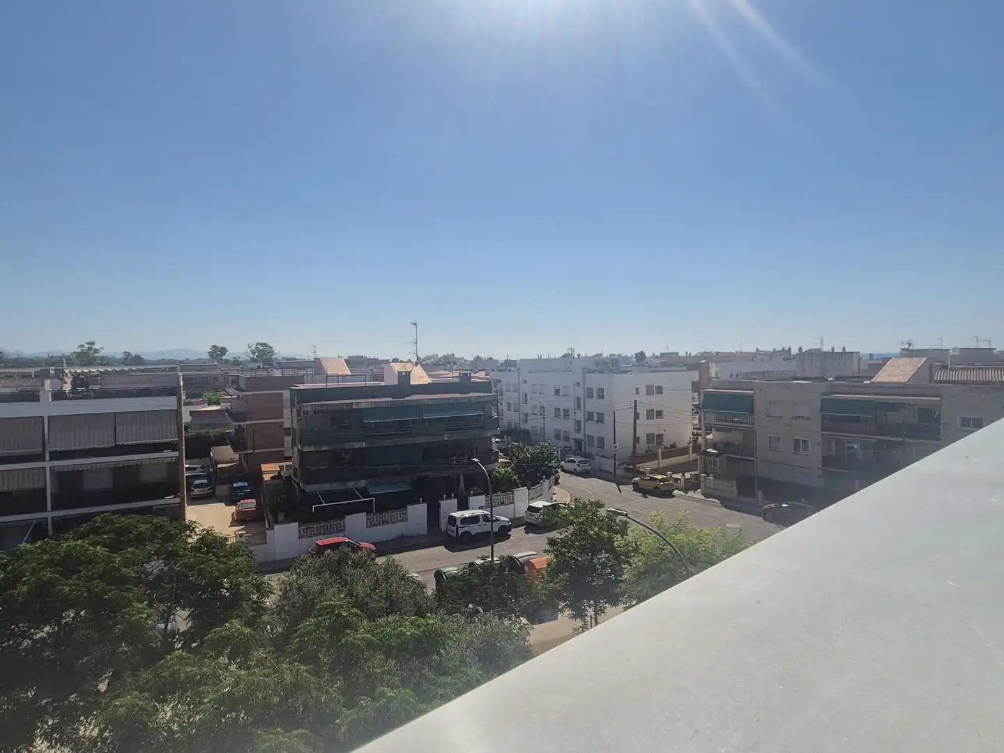 Vista exterior de Àtic en venda en Cubelles amb Aire condicionat i Terrassa