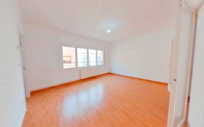 Sala d'estar de Pis en venda en Mataró amb Forn