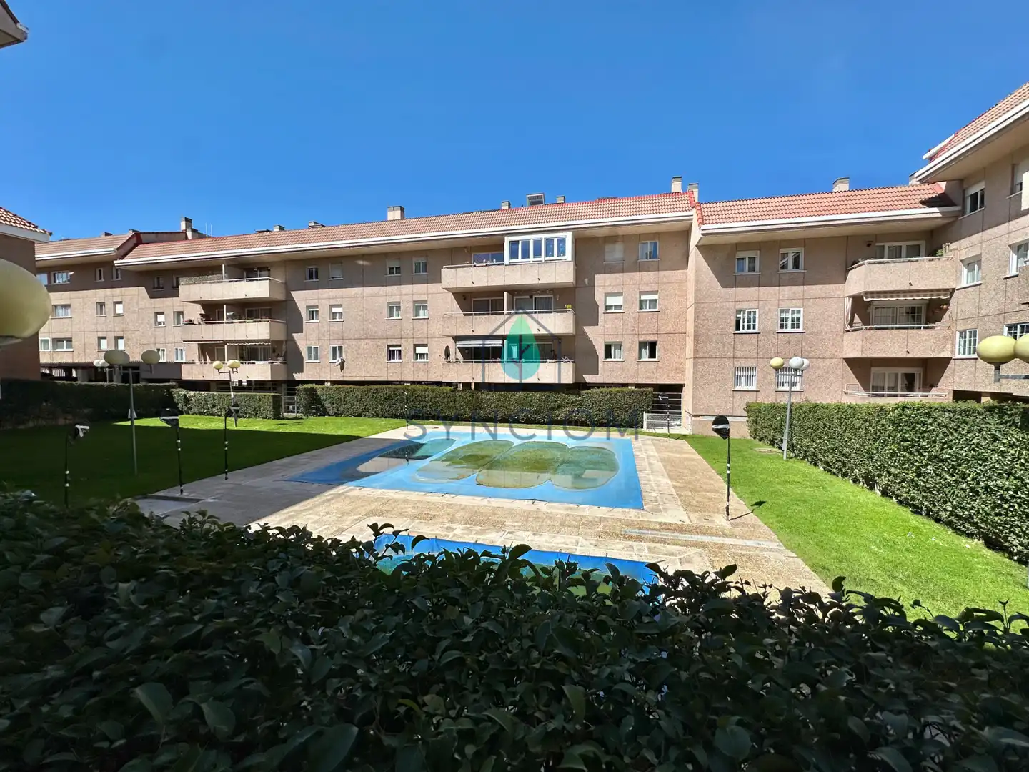 Vista exterior de Ático en venta en Galapagar con Aire acondicionado, Calefacción y Trastero