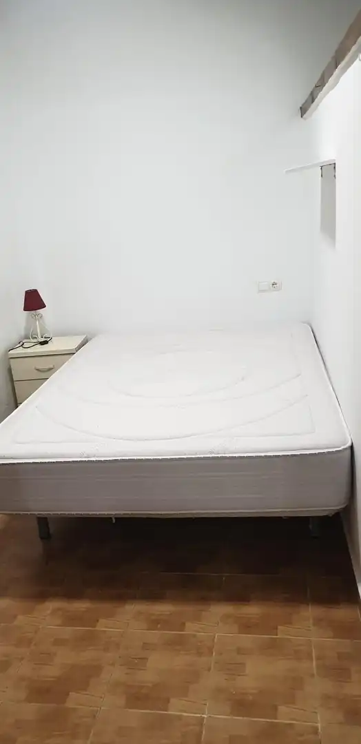 Habitación de Local en venta en Torremolinos