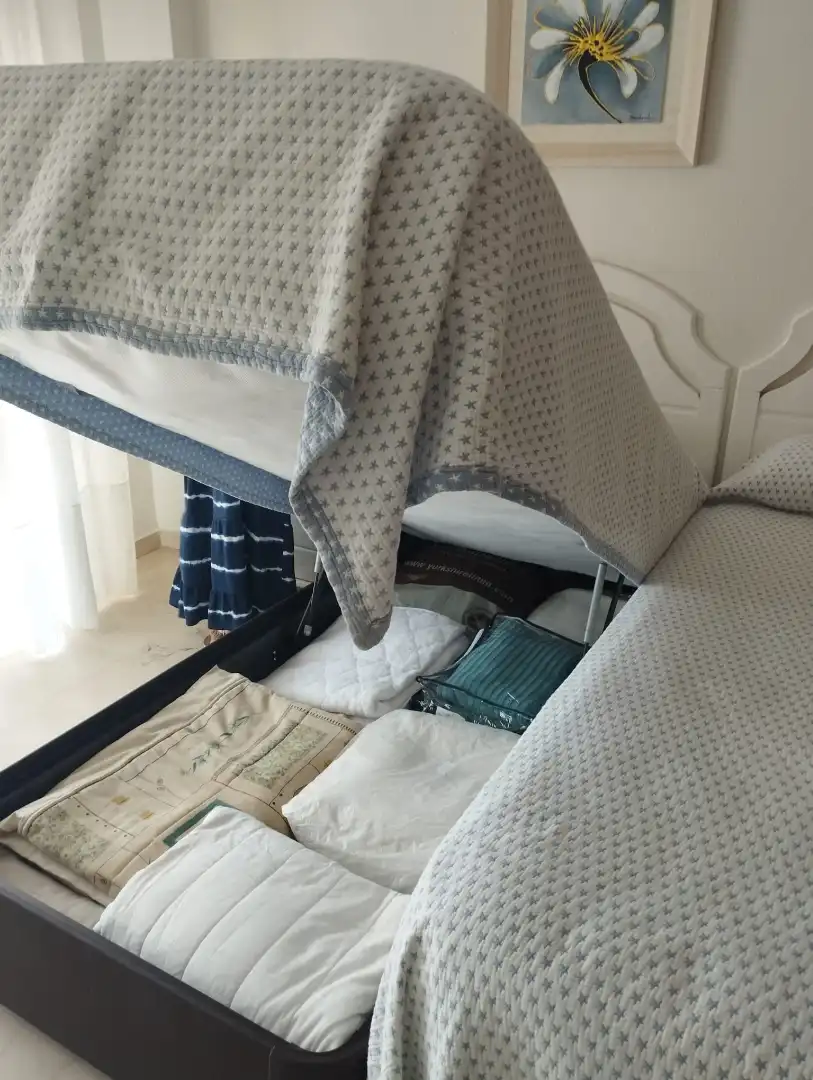 Habitación de Piso de alquiler en Fuengirola con Aire acondicionado, Calefacción y Jardín privado