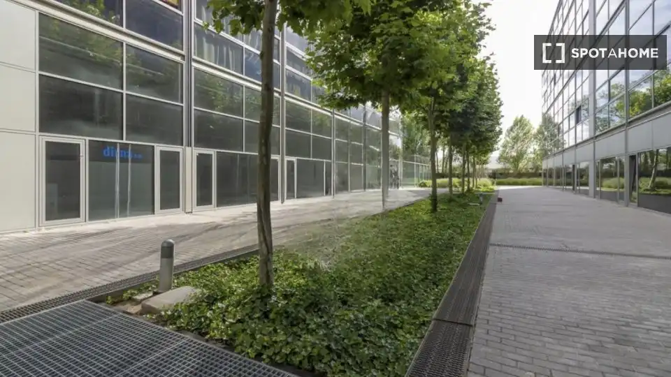 Exterior view of Study for share in Alcalá de Henares  with Air Conditioner, Heating and Terrace