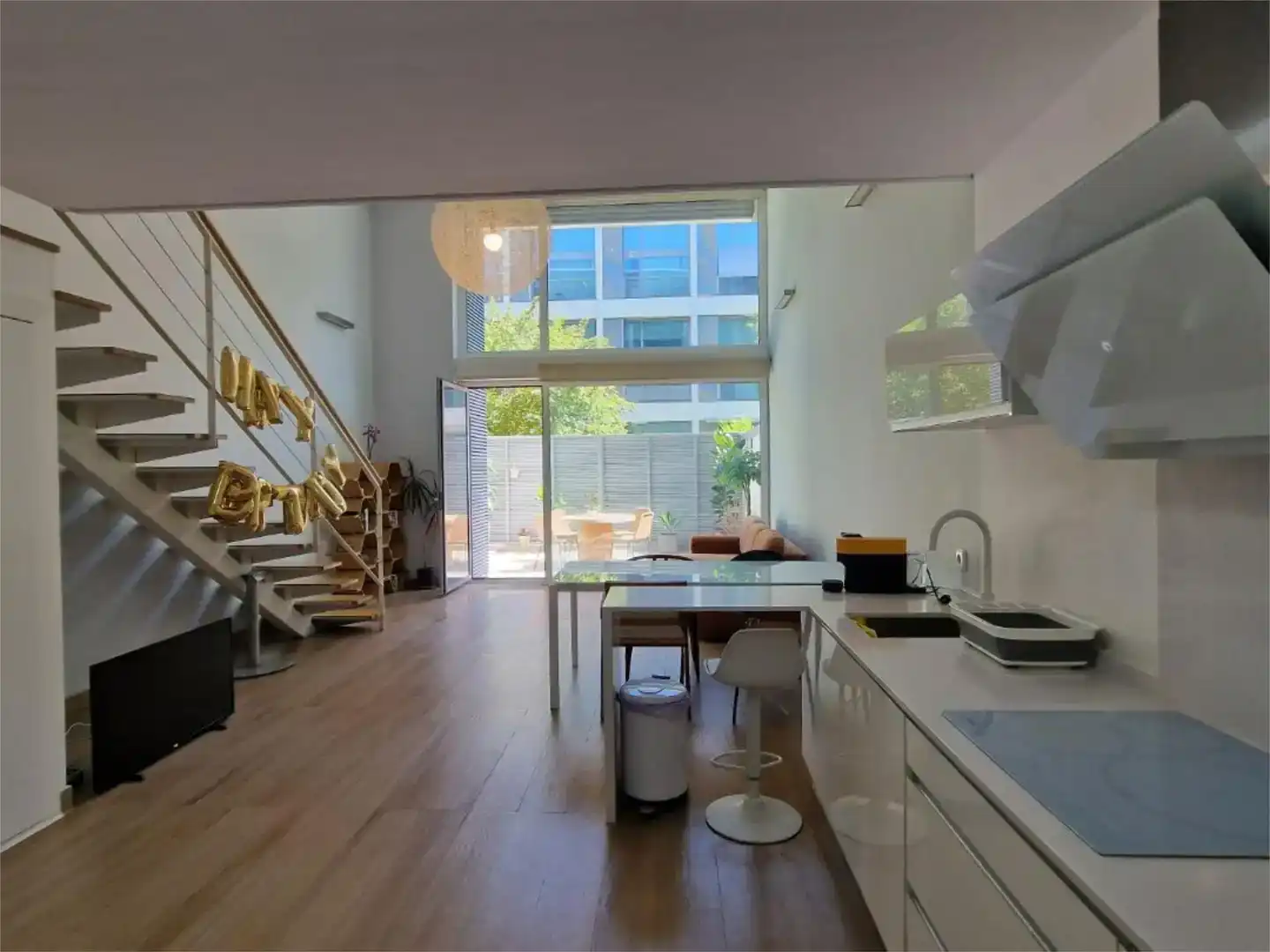 Cuina de Loft de lloguer en  Madrid Capital amb Aire condicionat