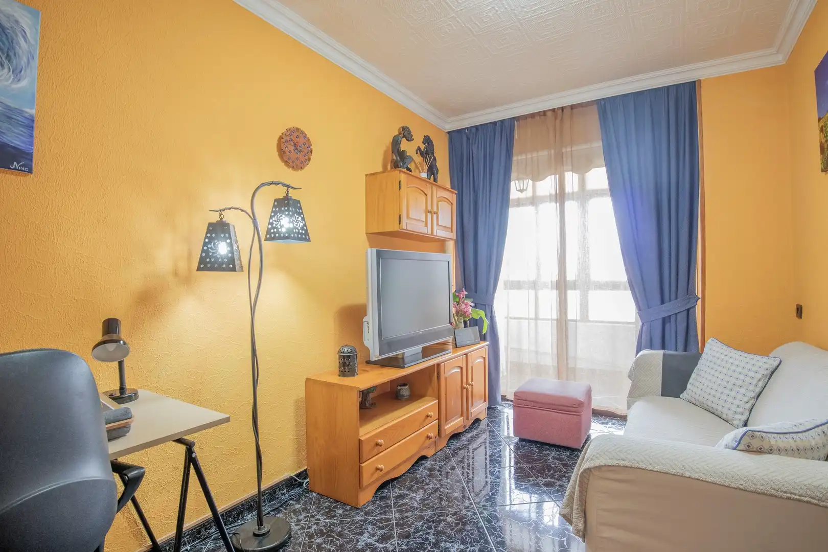 Sala de estar de Piso en venta en Los Realejos con Balcón