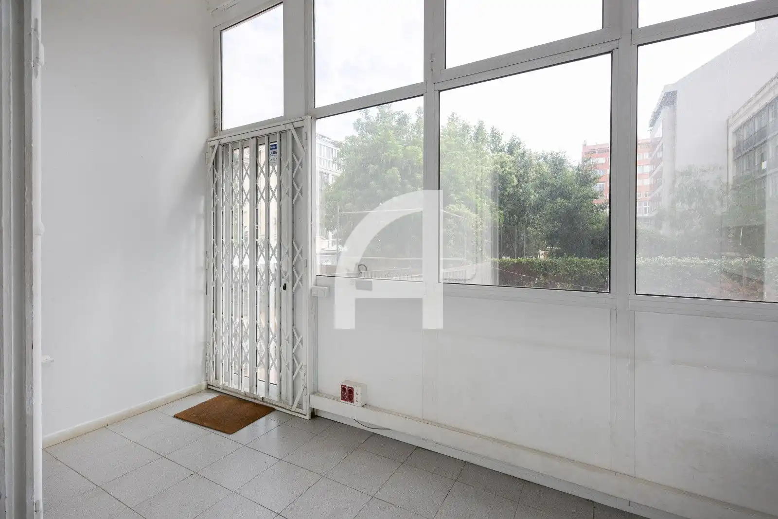Flat with terrace for sale in Balmes, imagen 12