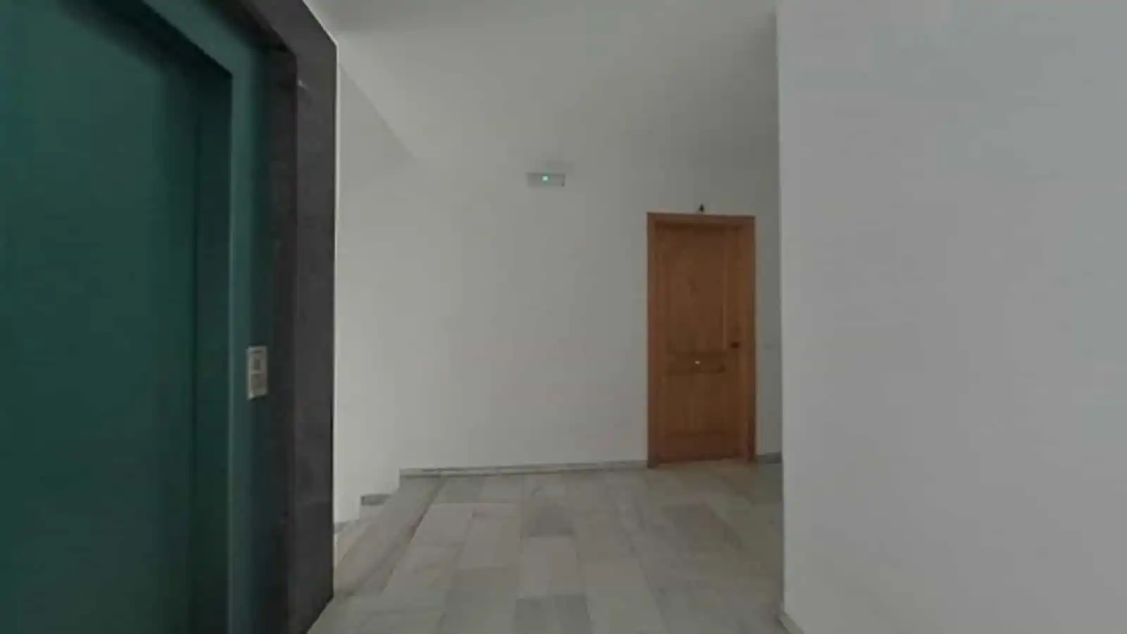 Wohnung zum Verkauf in Sorvilán mit Klimaanlage und Möbliert