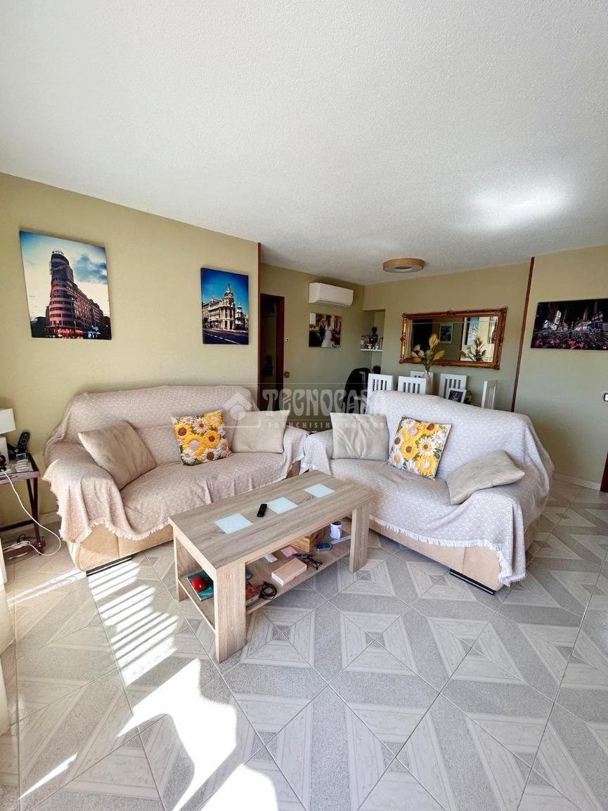 Living room of Flat for sale in Ciempozuelos  with Air Conditioner, Heating and Terrace