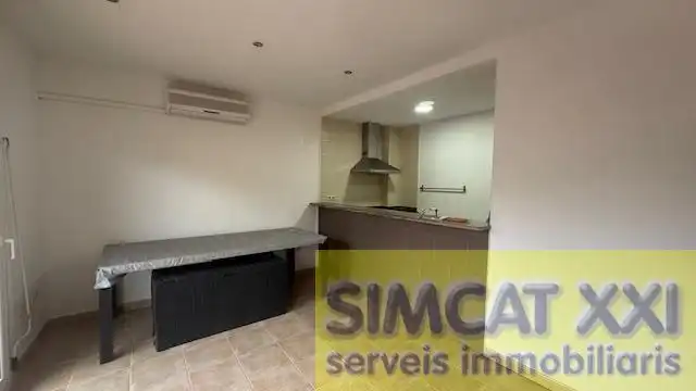 Küche von Wohnung zum Verkauf in Sant Pere Pescador mit Klimaanlage, Terrasse und Gemeinschaftspool