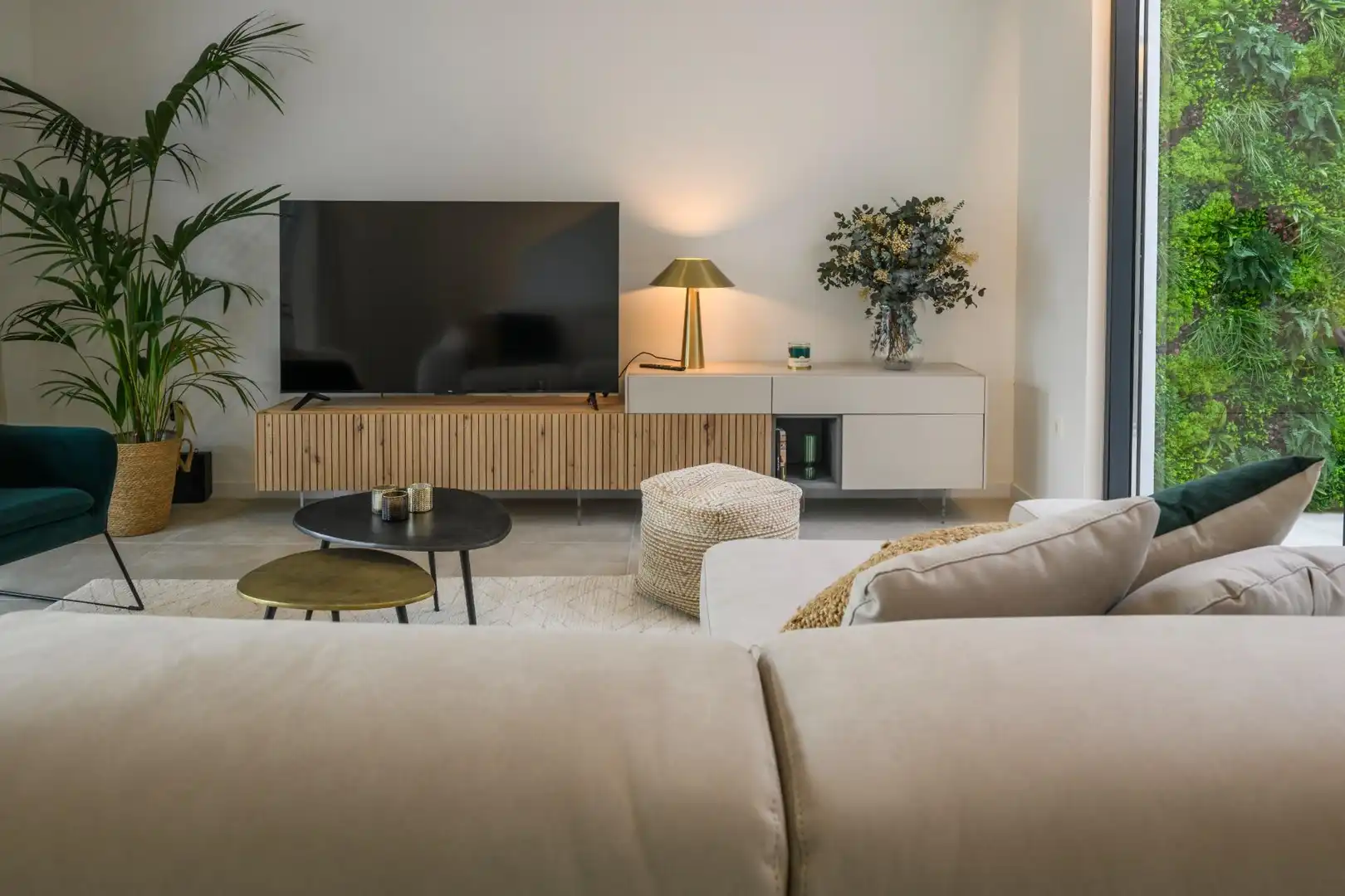 Sala d'estar de Casa o xalet en venda en Murcia amb Aire condicionat, Jardí privat i Terrassa