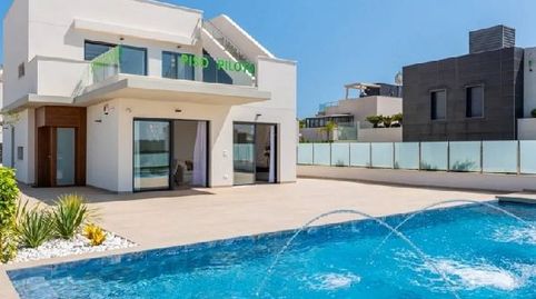 Foto 2 de Casa o chalet en venta en Lomas de Campoamor - Las Ramblas, Orihuela
