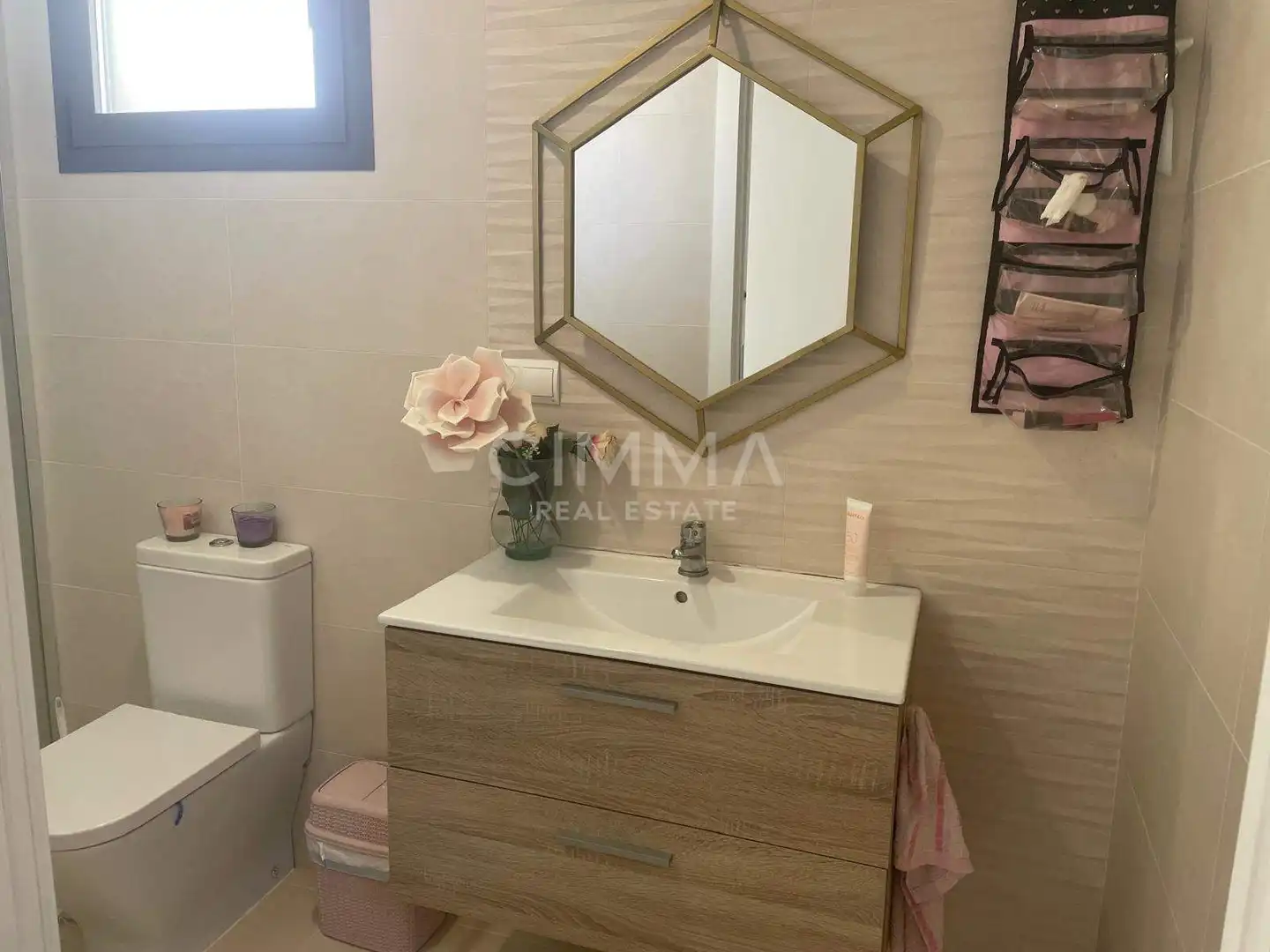Baño de Casa o chalet en venta en La Nucia con Aire acondicionado, Calefacción y Jardín privado