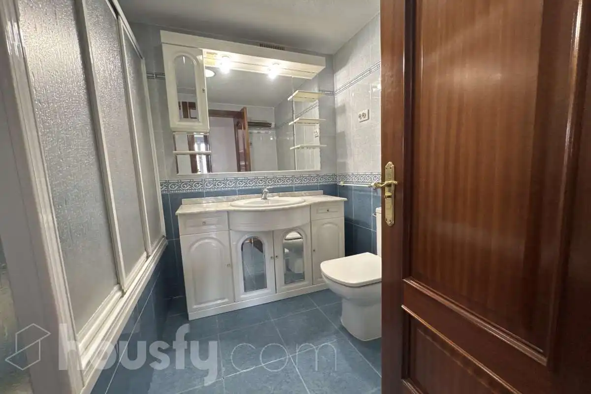 Flat for rent in Calle de Perú, Valleaguado - La Cañada