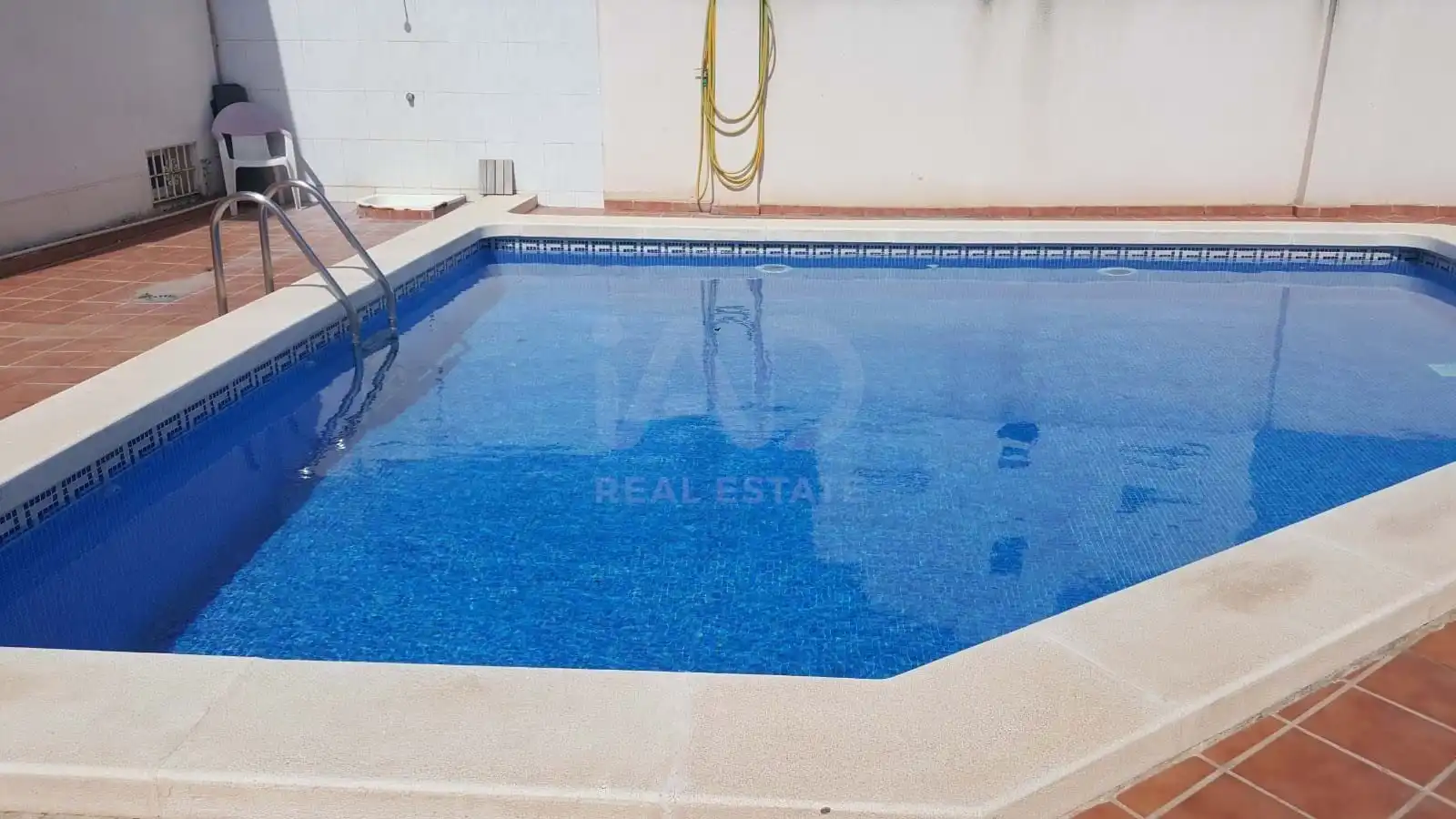 Piscina de Piso en venta en Alicante / Alacant con Piscina