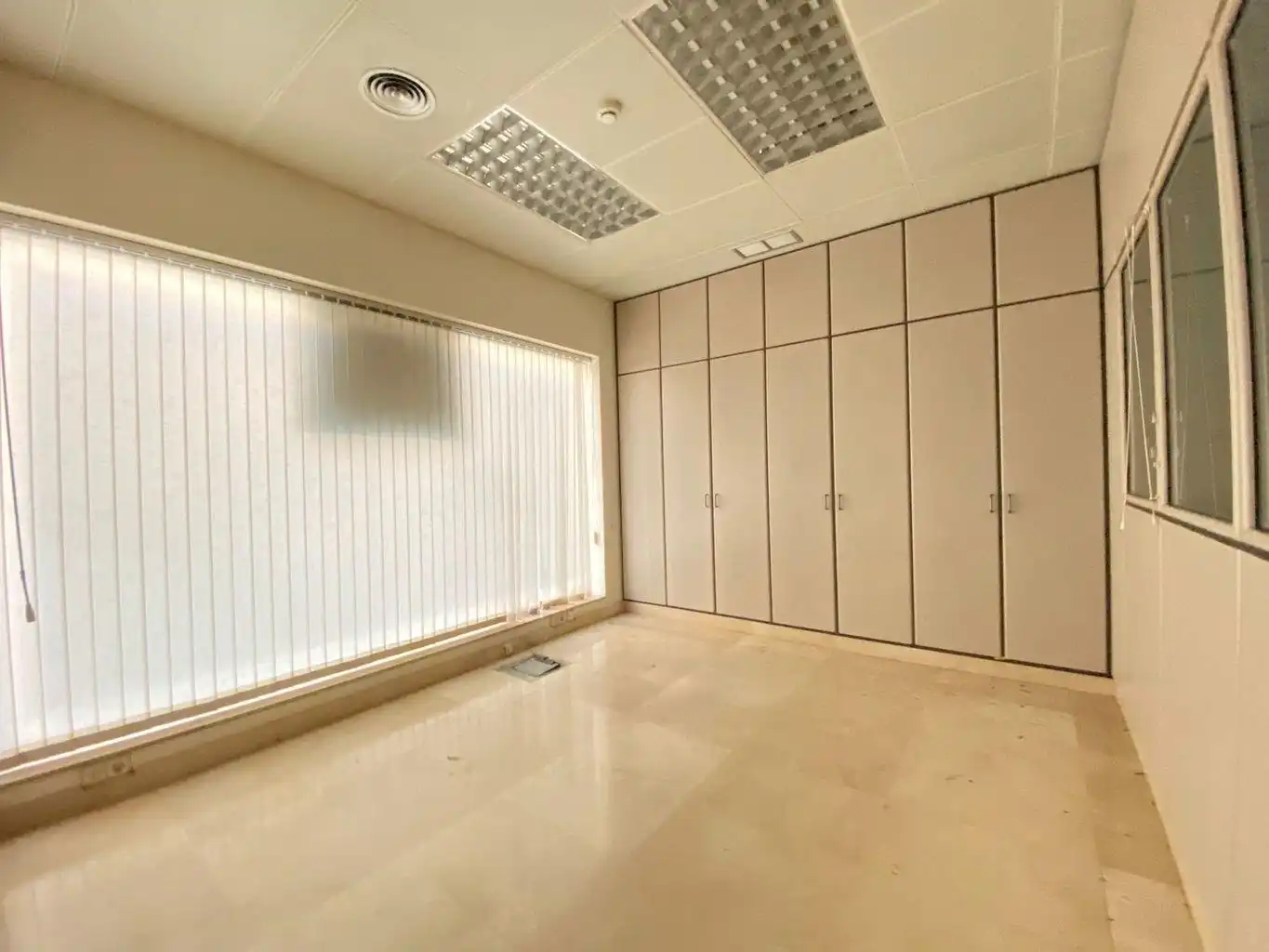Business premises for sale in CARRATALA, imagen 17
