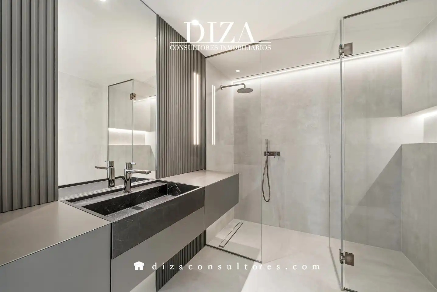 Baño de Casa o chalet en venta en Pozuelo de Alarcón con Aire acondicionado, Calefacción y Jardín privado