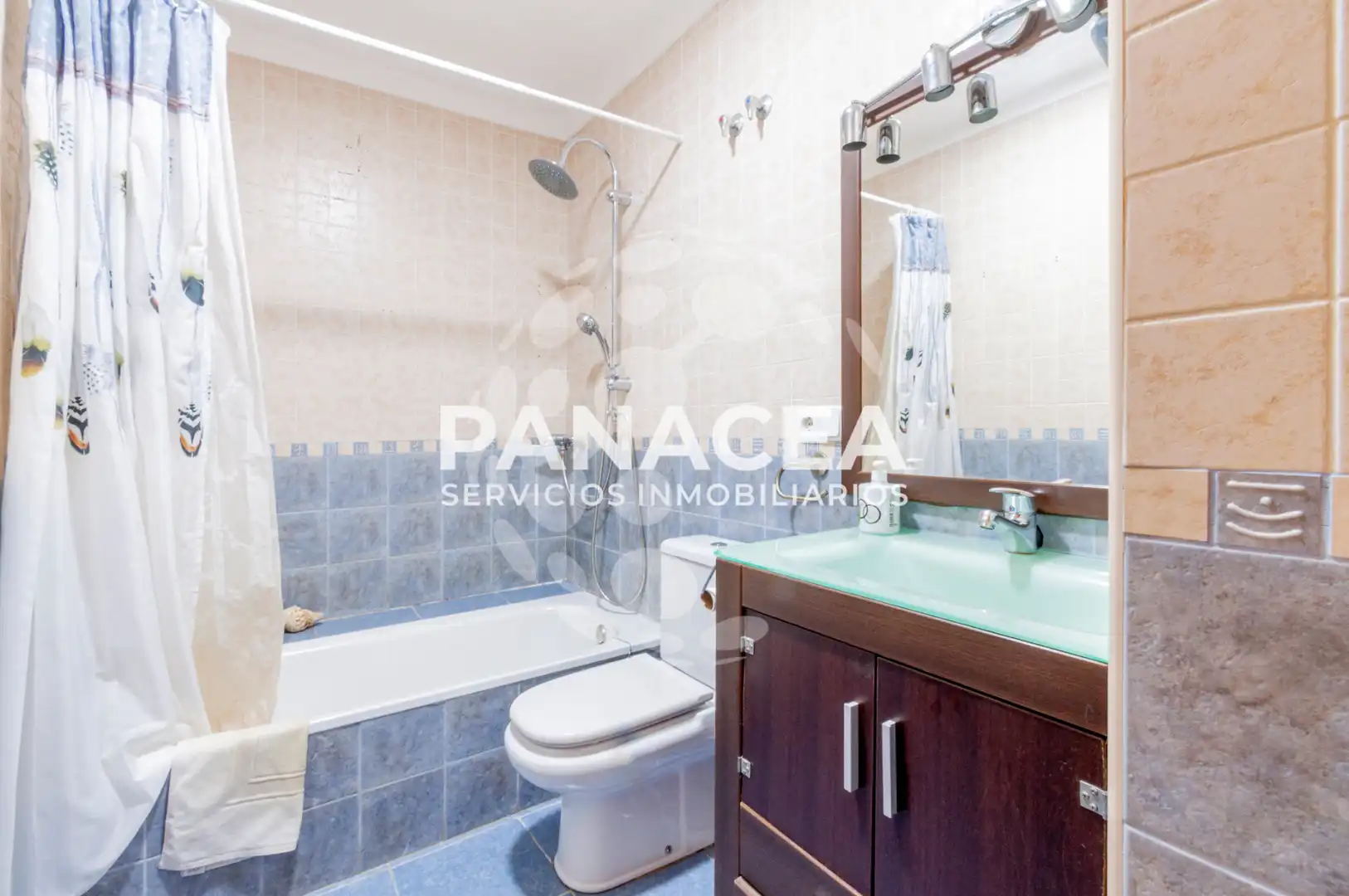 Ático en venta en Roquetas de Mar con Aire acondicionado, Terraza y Amueblado
