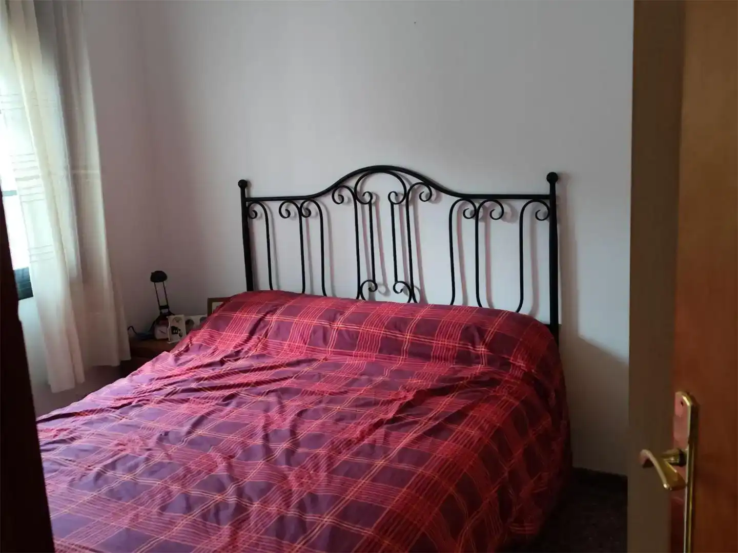 Schlafzimmer von Haus oder Chalet zum Verkauf in Sant Pere de Ribes mit Schwimmbad und Balkon