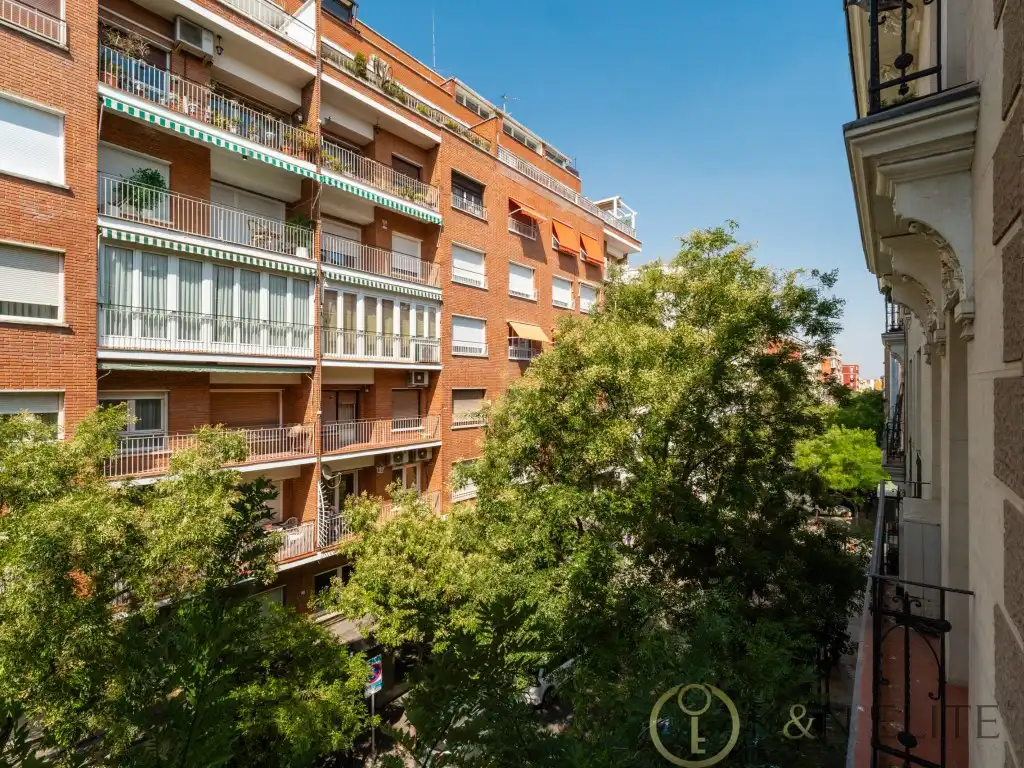 Balcony of Flat for sale in Madrid  with Air Conditioner, Heating and Balcony
