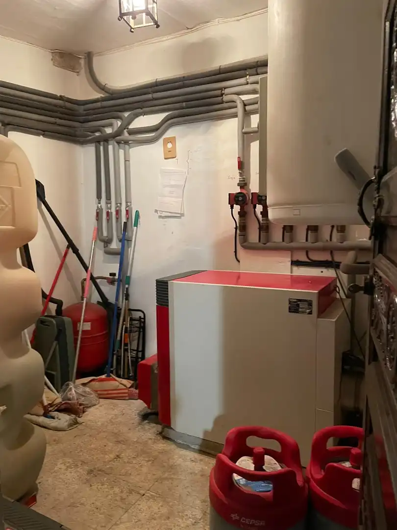 Casa adosada en venta en Uncastillo con Terraza, Trastero y Amueblado
