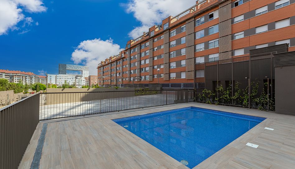 Apartamento de alquiler en Calle del Pintor Ignacio de Zuloaga, 6, Sanchinarro - Imagen 3