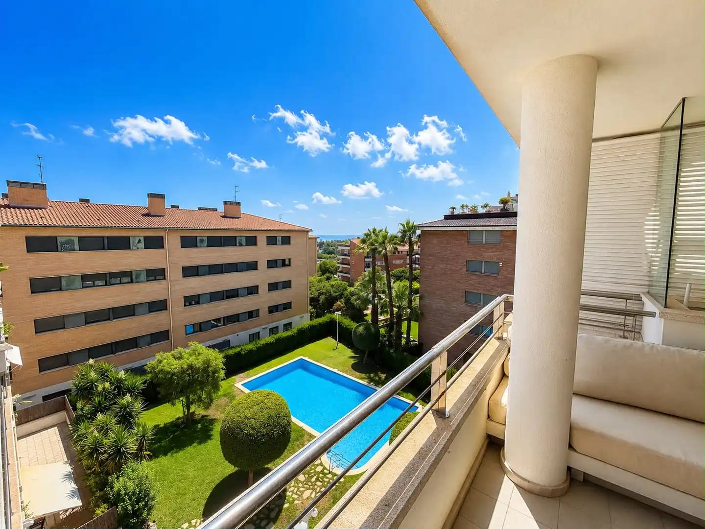 Piscina de Àtic en venda en Sitges amb Aire condicionat, Calefacció i Terrassa
