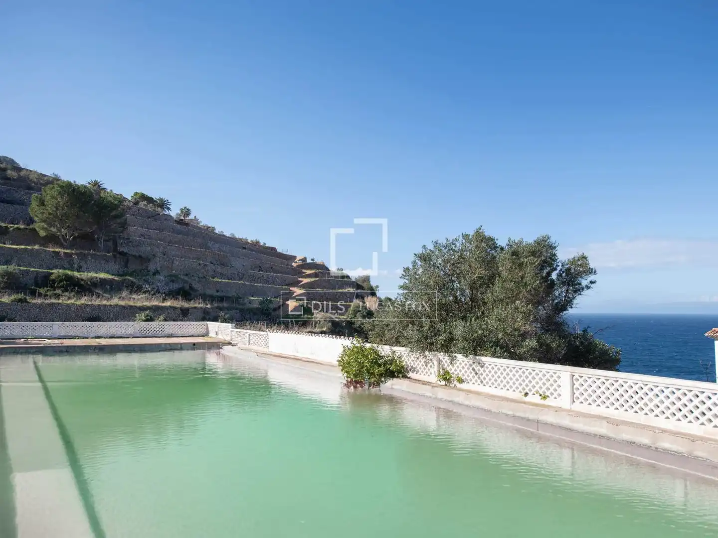 Swimming pool of Houses for sale in Banyalbufar  with Air Conditioner, Heating and Private garden