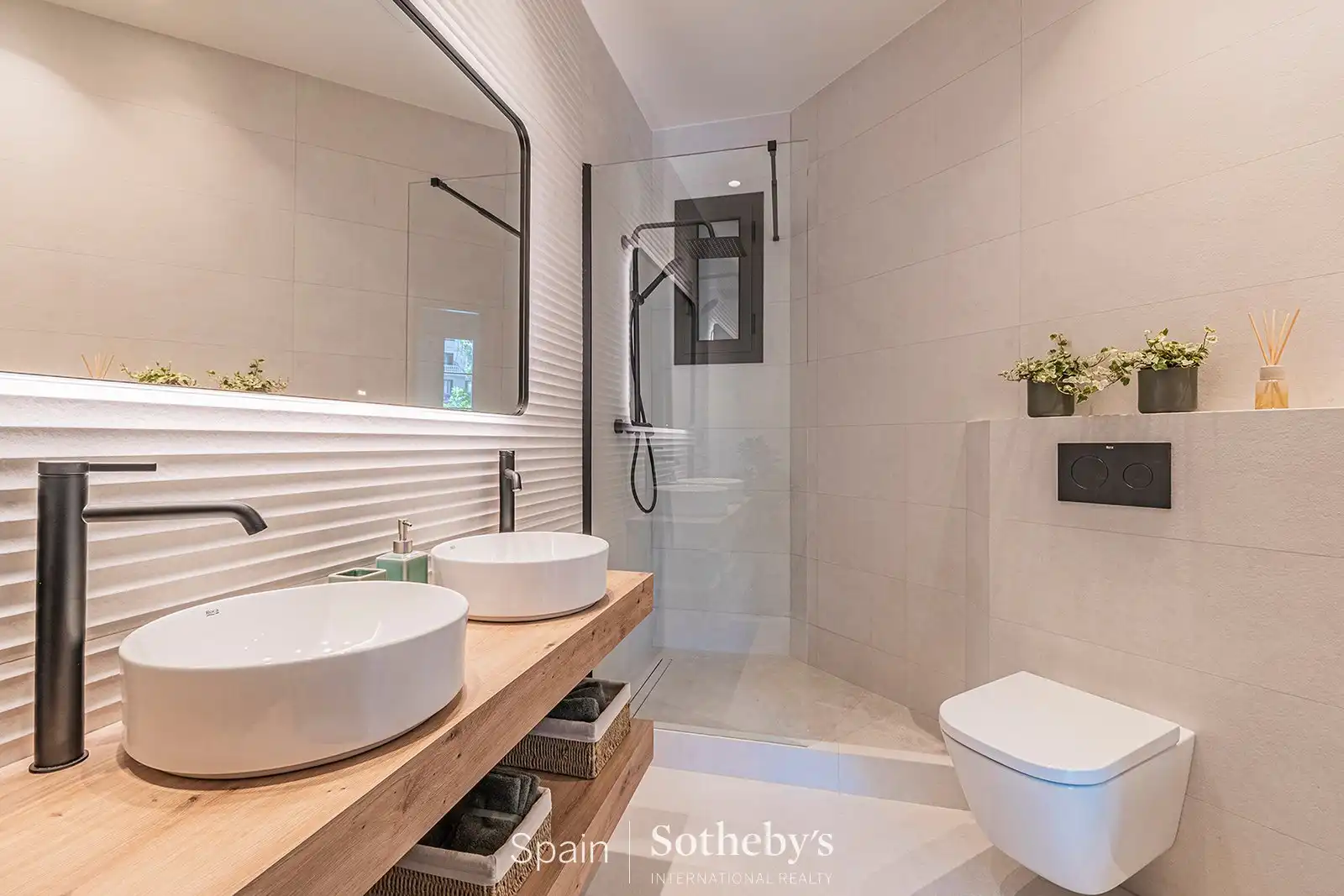 Apartament amb ascensor en venda a Gran Via de les Corts Catalanes, imagen 28