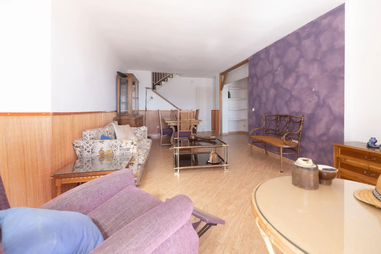 Sala d'estar de Casa adosada en venda en Málaga amb Aire condicionat, Calefacció i Jardí privat