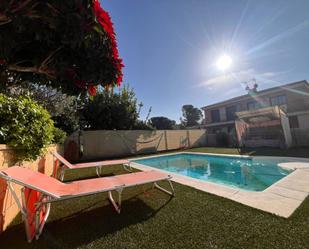 Swimming pool of Single-family semi-detached for sale in Vilanova i la Geltrú  with Private garden, Terrace and Swimming Pool