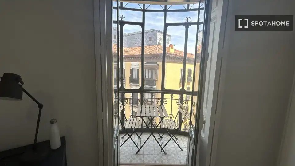 Habitación en Justicia - Chueca