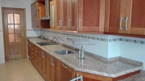 Foto 4 de Piso de alquiler en El Soto, León Capital